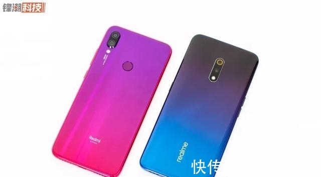 白平衡|当 realme 遇上 Redmi，你们猜猜谁更「猛」