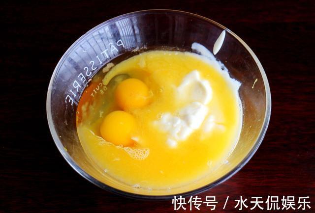 无油无糖,还不用揉面!这款粗粮面包,简单快手,健康又味美