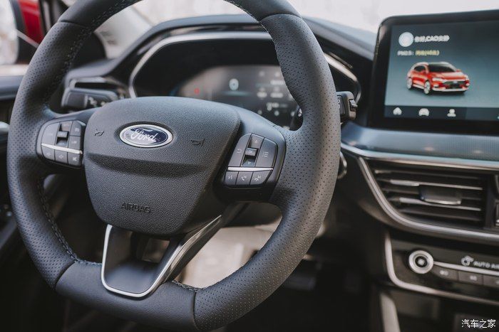 魅力雪境-与福克斯一起探索呼伦贝尔的冬天