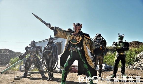 欧兹|假面骑士欧兹10周年剧场版迎来4个全新皮套,王也可以切换形态!