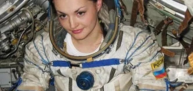 不治 自从女宇航员加入，男宇航员这种病不治而愈，女性还执行特殊任务