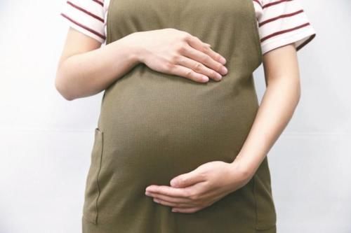 胎儿|孕晚期孕妈肚子形状有变，那是胎儿入盆了，注意准备好待产