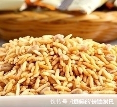 睡眠|大米炒一炒，每天用它泡水喝，湿气没了大肚子平了，睡眠棒棒