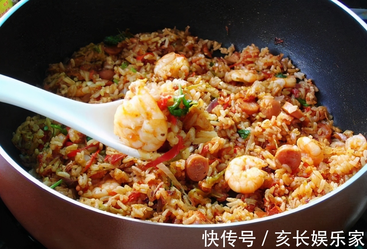 延缓衰老|女性想要爱美，要多吃三种美食，延缓衰老，早食早受益