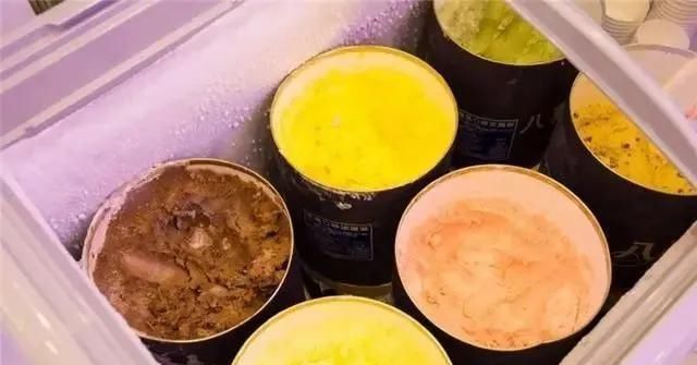 食物|吃自助餐时,聪明人从不拿4种食物,饭店经理不是吃货就是行家