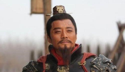 水浒|水浒中，宋江3次提让位，但都不敢接，一人敢接，宋江不敢让