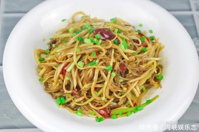 馒头|粉条和它一起炒,鲜香入味,爽滑Q弹,超级费馒头,三个都不够吃