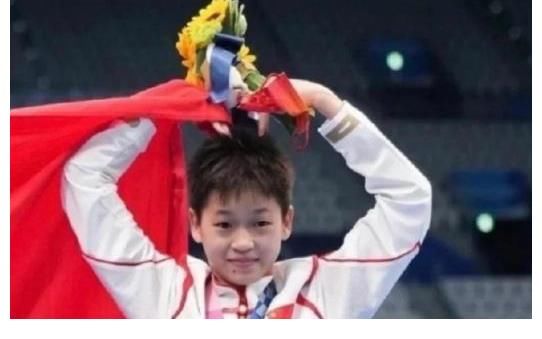 小写手|黄渤一语道破全红婵处境,富在深山却有远亲!网红带燃气做饭蹲守