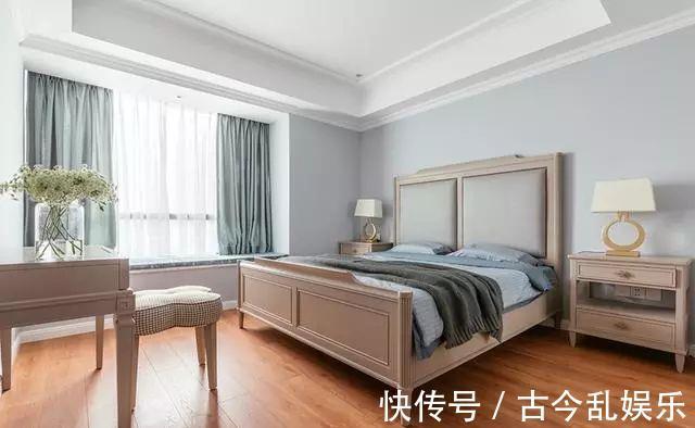 新房|参观同事130平新房，餐厅巧设不规则卡座，让人耳目一新