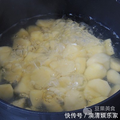 做法|孜然香煎土豆块的做法