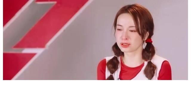 吴昕算不算无病呻吟？生活富足主持最出名的综艺，却活得很丧