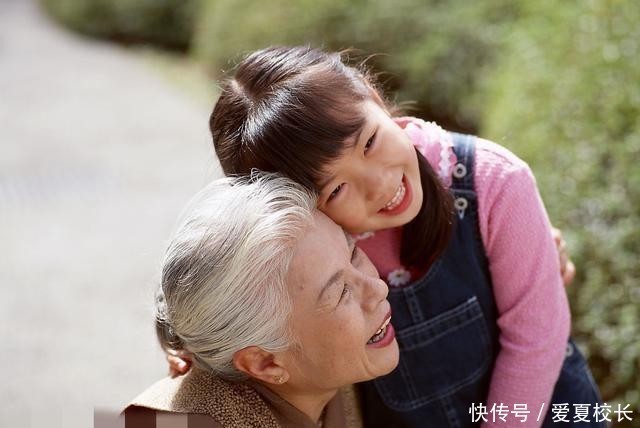 女神|“歪脸女孩”火了，受资助变身成女神，舍弃百万年薪赴西藏支教