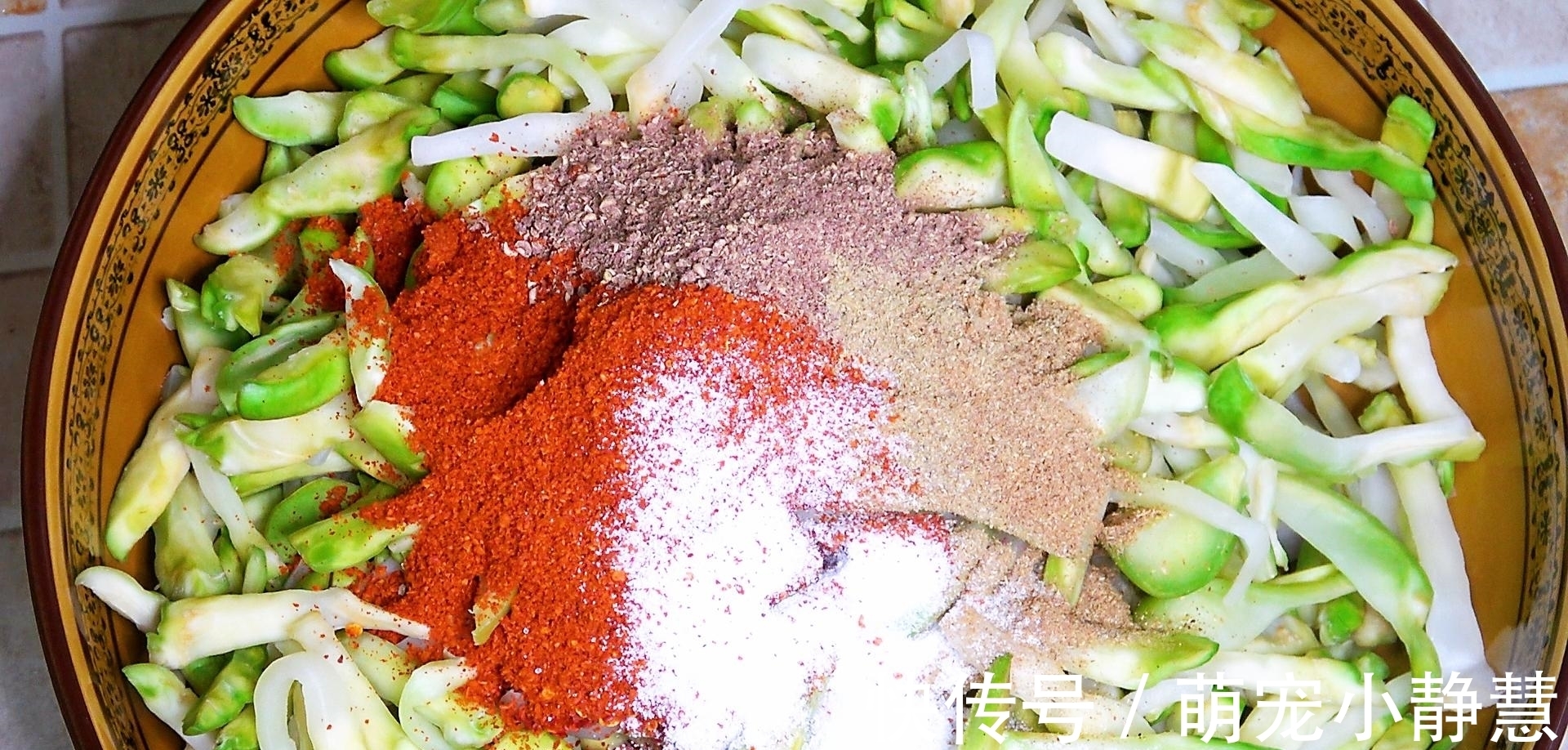 辣椒粉|四川榨菜详细做法,30年老配方告诉你,麻辣爽脆,放一年不会坏