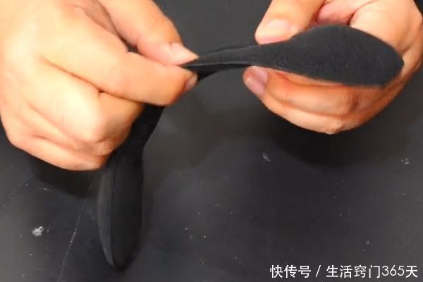 女生|女生常用的盘发器,没想到还有这2大妙用,学会受用一生!