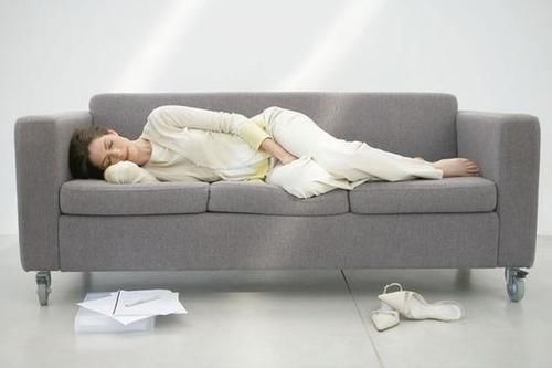 身体不适|50岁后，睡眠时间不再是8小时，最佳睡眠时间一起来看一下