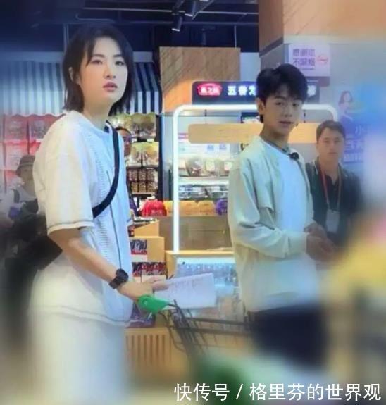 華為|《中餐廳》華為二公主姚安娜比黃曉明還壯碩，被質(zhì)疑享特權(quán)