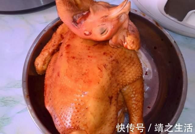 焖鸡|鸡肉新做法,比烧鸡好吃比盐焗鸡简单,金黄诱人皮滑肉嫩,还流油