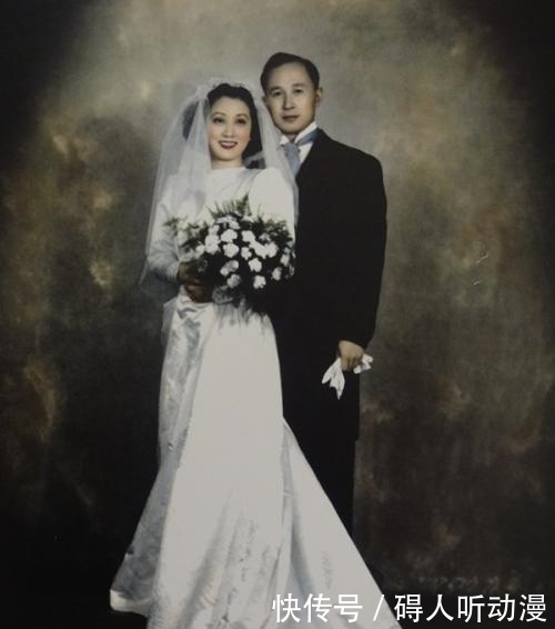 金庸|父亲是著名军事家,表哥是徐志摩,表弟是金庸,丈夫更是国之脊梁