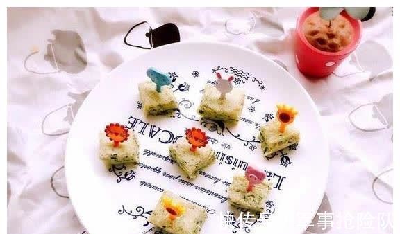 进食|宝宝两岁前,要多吃一些“手指食物”,不然可能耽误他们的发育哦