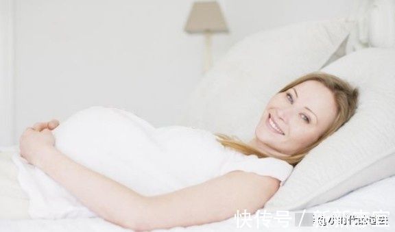 睡眠时间|胎儿在腹中真的一天到晚就是睡吗?孕妈看完笑哭,真闹腾