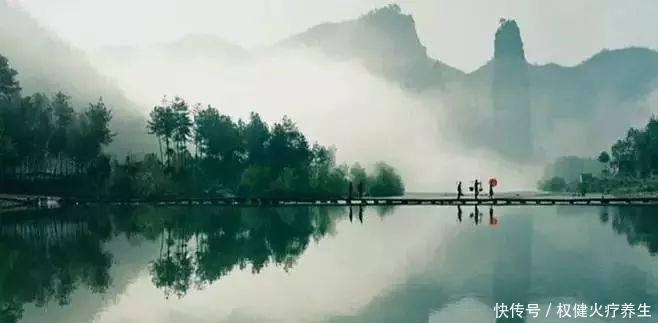 苏轼!下等人搬弄是非,中等人对事不对人,上等人只论格局!