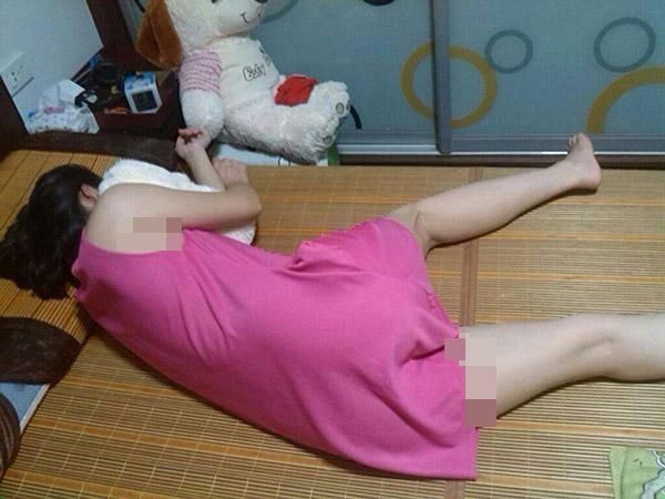 舒畅|孕期睡觉，这两种姿势不要有，不然你舒服了，胎儿却“深受折磨”