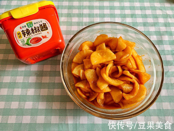 痰嗽|鲜香下饭的韩国泡萝卜，你喜欢吗？