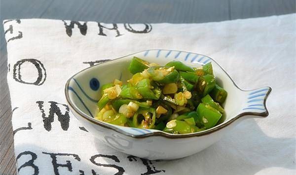 简单易做美味的凉菜第9波千张有香料,胡椒和泡菜