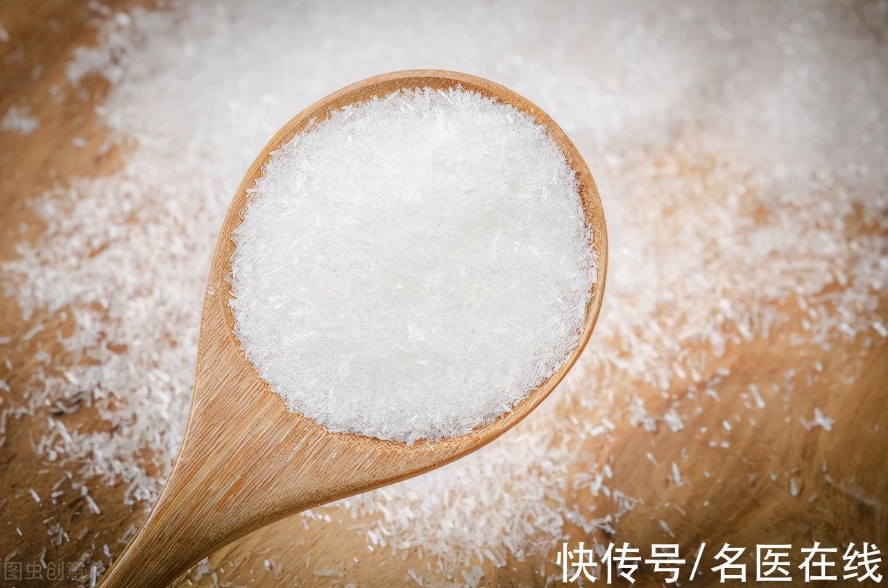 吴蕴初|为什么很多人吃菜不放味精,难道味精真的会致癌?看完真相大白