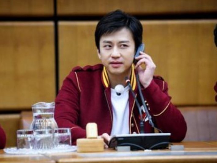 他是跑男里最“低调”的人 和王思聪住同小区，比杨颖邓超还有钱