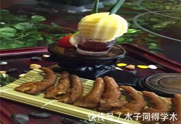 吮指大凤爪|美食推荐：鱼蟹锅巴、吮指大凤爪、五香熏鱼制作方法