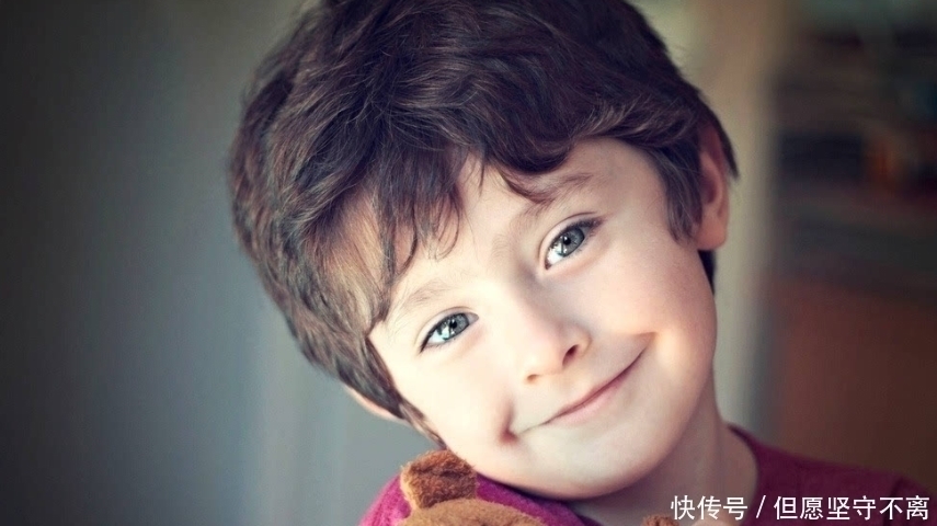 孩子|晚一年上学,对孩子是爱还是害尤其是男孩,这件事越早知道越好