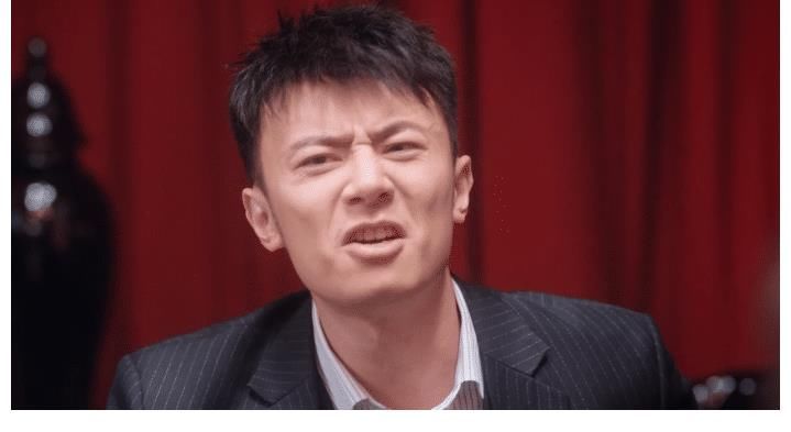 工程师|《荣耀》于途难以抉择梦想与现实，乔晶晶安慰，名场面太浪漫