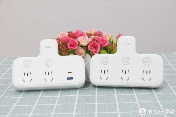 插孔|家里插座不够用?不存在aigo 2个插座转换器搞定,还带快充功能