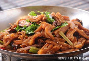 鹅掌|美食推荐:秘制脱骨掌、酱醋鱿鱼、馋嘴泡菜鸡制作方法