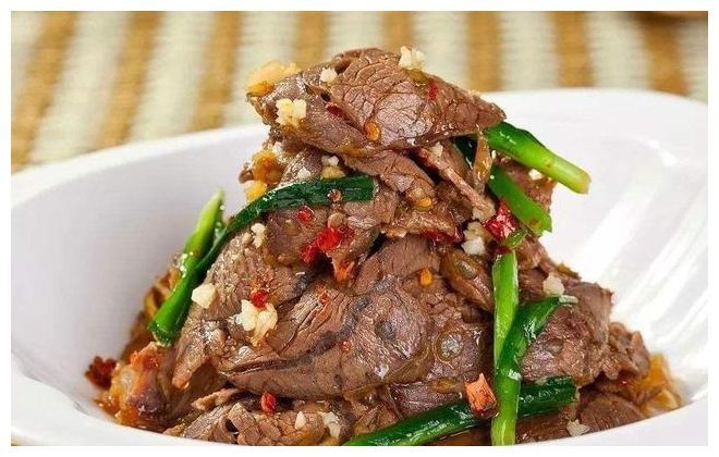 减肥|减肥并不是不吃任何东西，蛋与肉必不可少，吃得好才有力气瘦下去