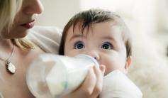 完却|体操女神生完孩子后,29岁仍韵味十足,生产完却因奶水太多发愁