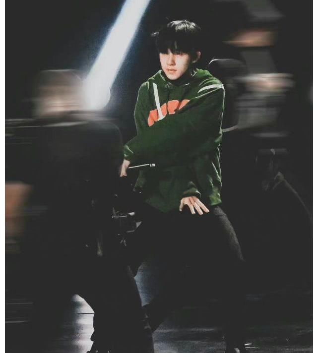 時(shí)代少年團(tuán)TMEA盛典彩排照