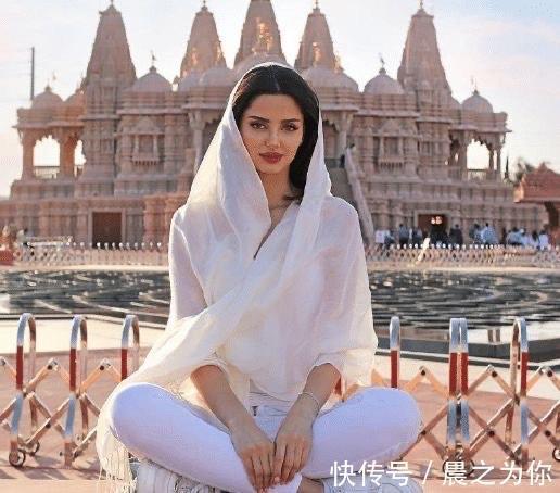 m伊朗超模,酷爱健身,颜值身材很惹眼,运动让她“女人味十足”