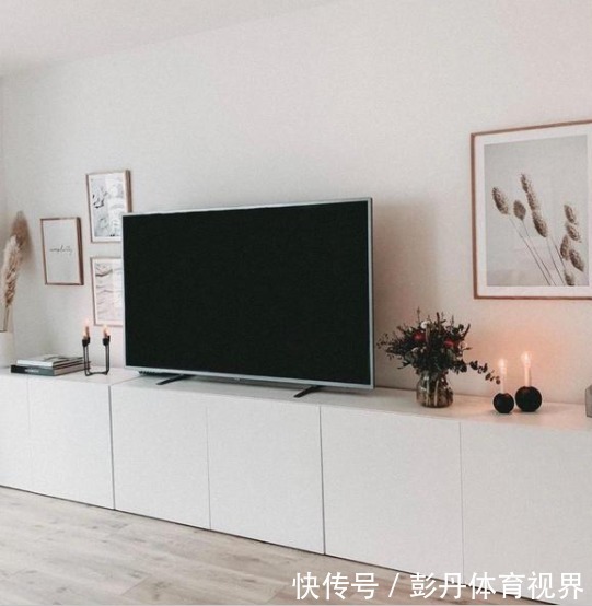墙面|丹麦一家5口，女主把家布置得温馨精致，生活品质满分，太羡慕了