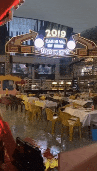 |搞笑GIF段子:妹子,你的脚颤抖的那么厉害,确认还玩么