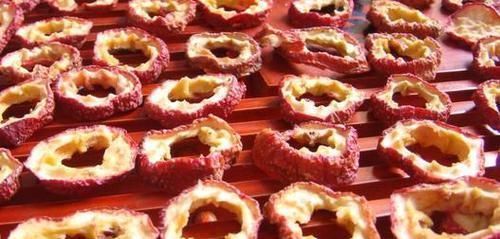 枸杞|山楂干这样泡水喝,健康瘦身又排毒,甩掉大肚腩,赶快收藏起来