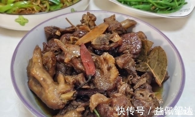 龙须菜|朋友来吃饭,宝妈花45元做一桌菜,朋友吃撑了,孩子爸却说抠门