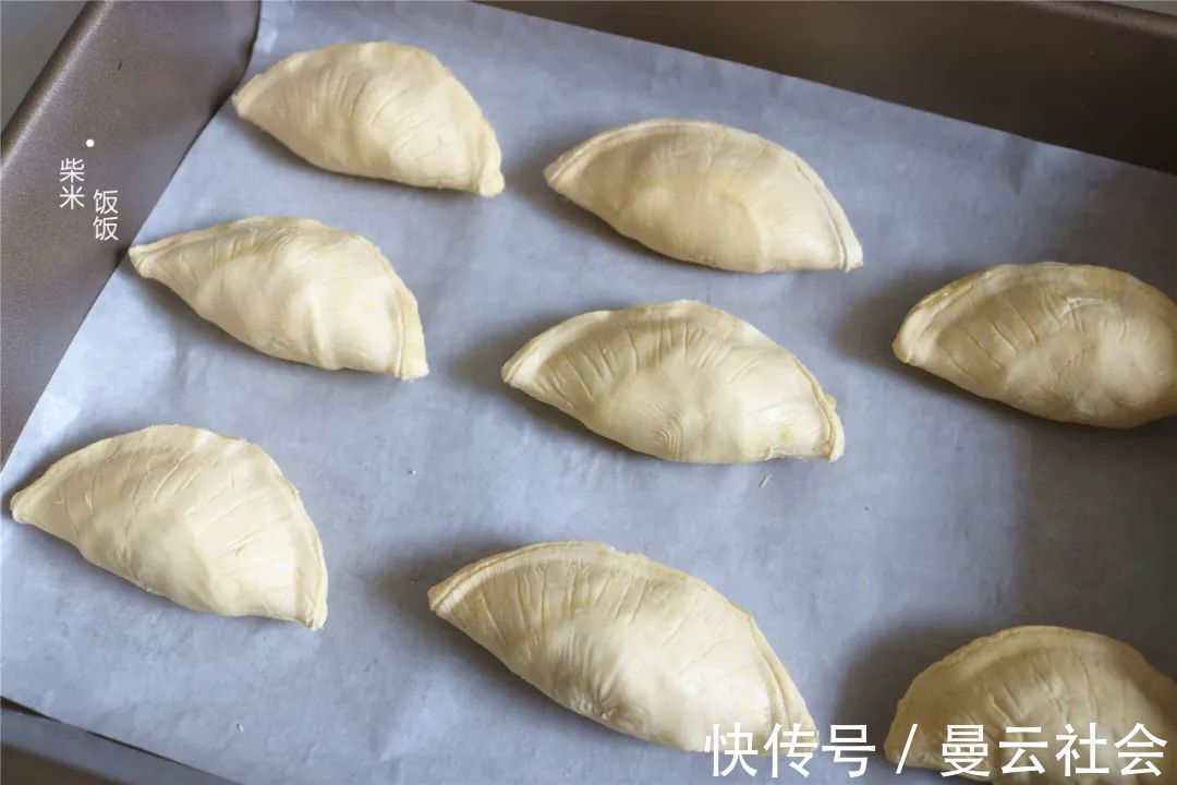 一日三餐|苹果换一种吃法，两口一个酥掉渣，孩子特别喜欢，太好吃了
