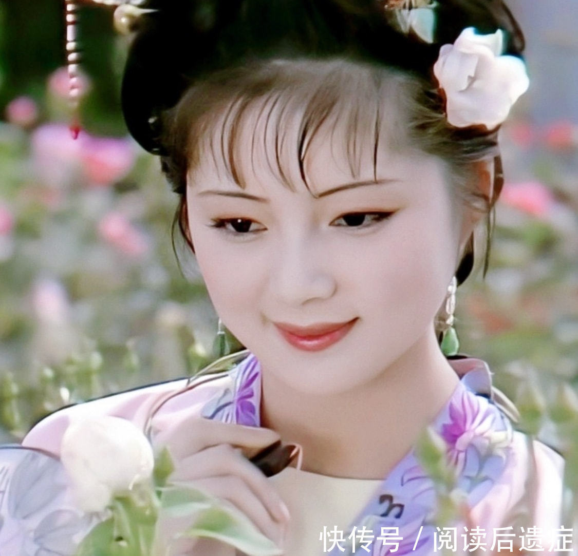 薛宝钗&宝玉外出祭奠金钏儿,林黛玉话里有话,薛宝钗为何不答?