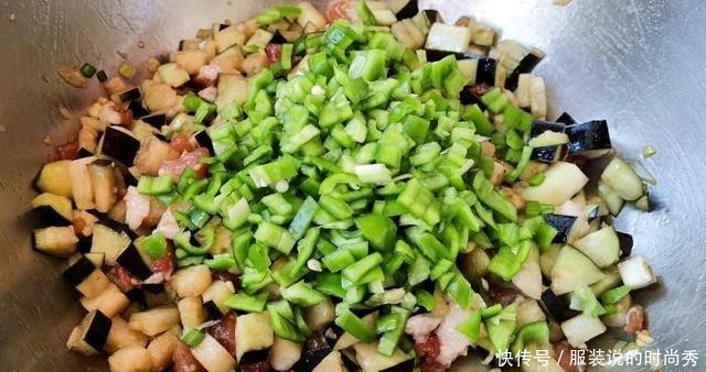 营养|秋天,此菜再不吃就过季了,营养极高,女性要多吃,烙馅饼真香