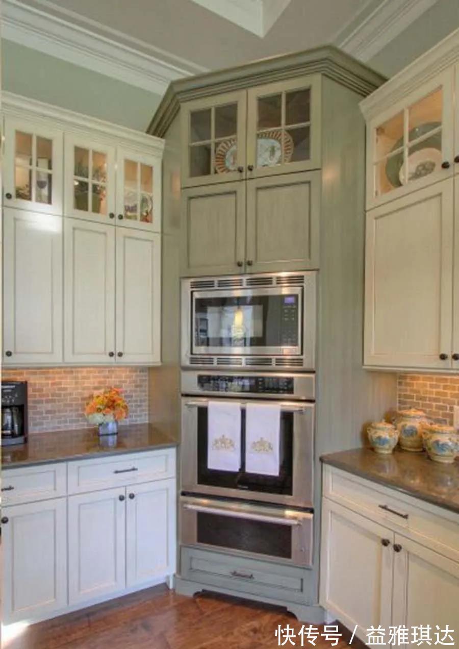 拉篮|厨房拐角位置很鸡肋那是你没用好，学习外国人做储藏室多一间房