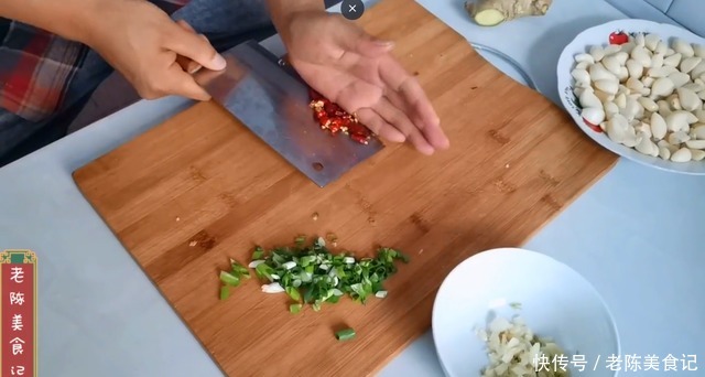 老陈做家常菜烧冬瓜,多汁营养又下饭,爱吃冬瓜的值得收藏