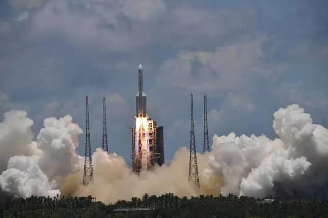 中美 天问一号着陆火星，振奋人心，一次缩短中美火星探测三十年差距