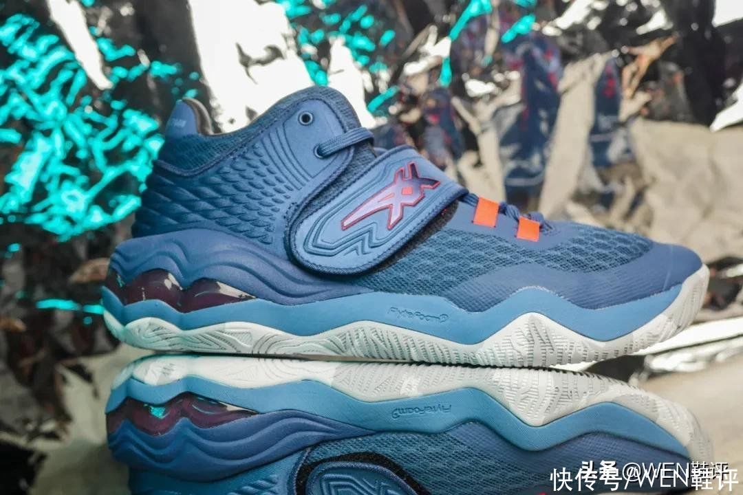 无痕橡胶|2020年度最强实战的平替？Asics Invade Nova开箱